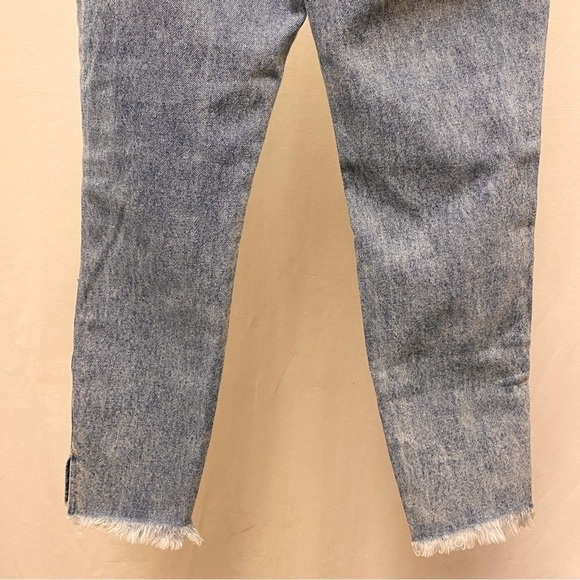 KanCan High Rise Relaxed Taper Jeans Size 5 (26) Womens Distressed Raw Hem - Picture 8 of 16
